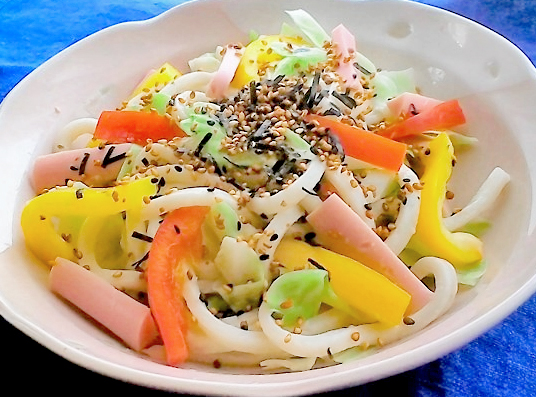 胡麻唐辛子風味の焼うどん